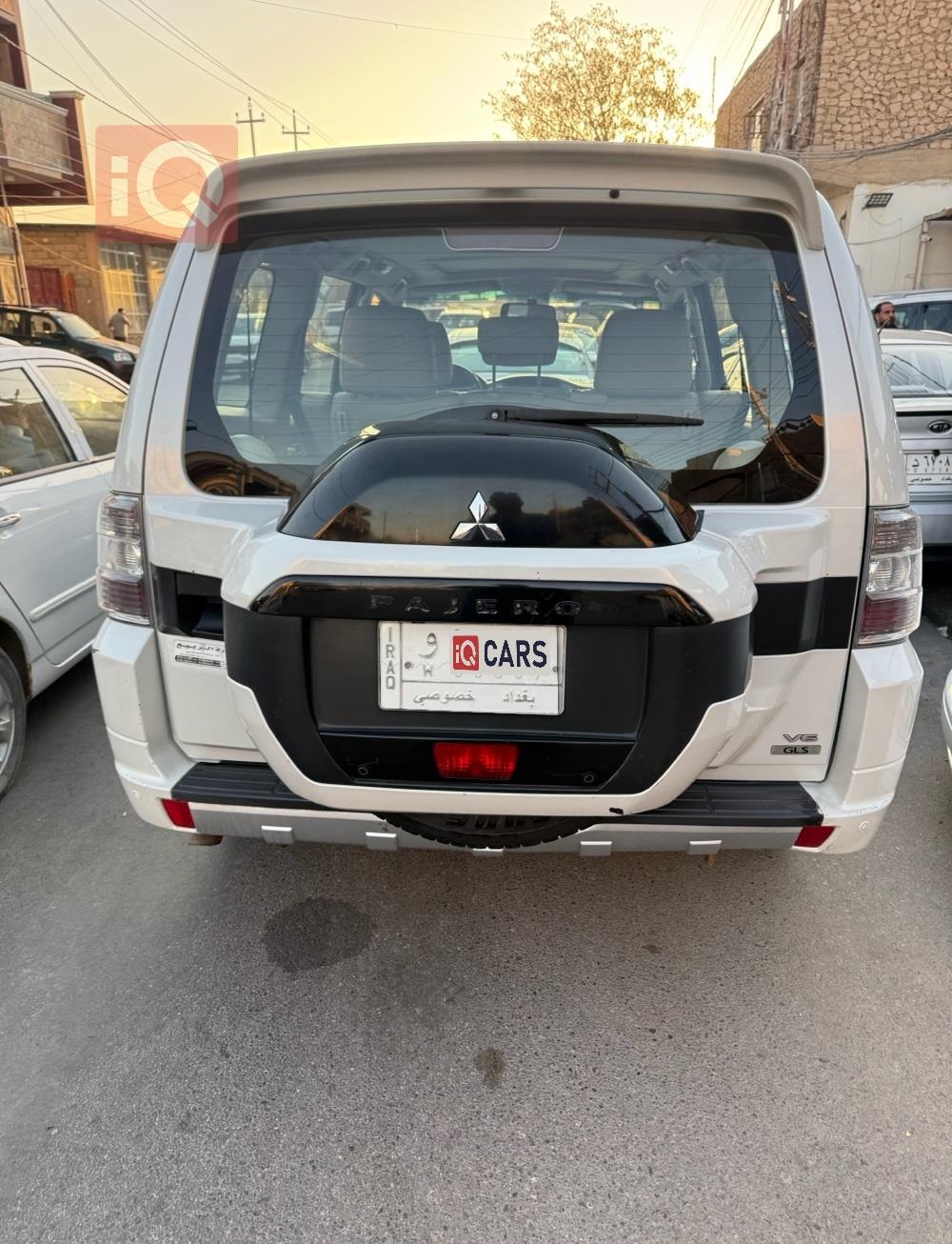ميتسوبيشي باجيرو